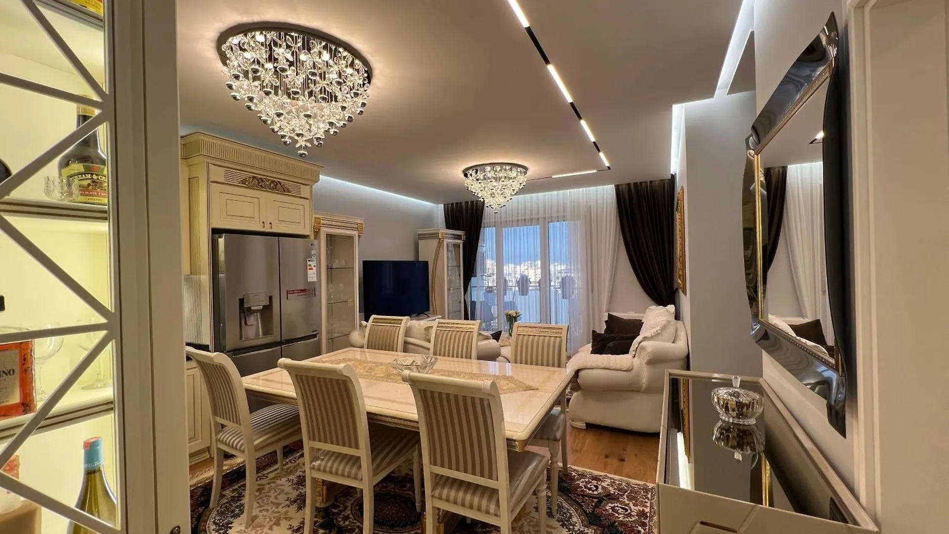 Aparthotel City Center Appartment Durres