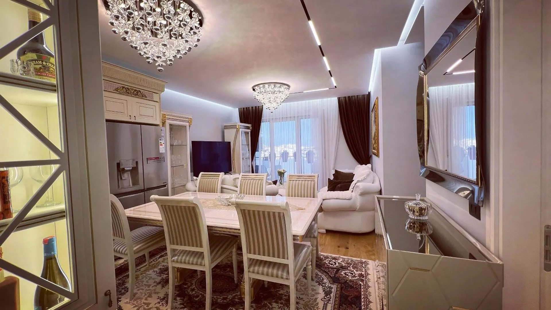 Aparthotel City Center Appartment Durres Albania